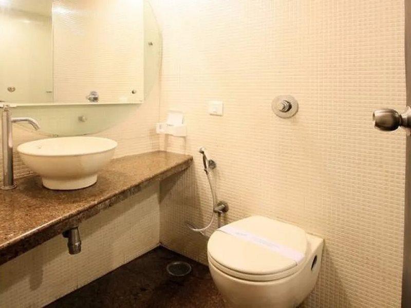 Vijayawāda Hotel Manorama מראה חיצוני תמונה