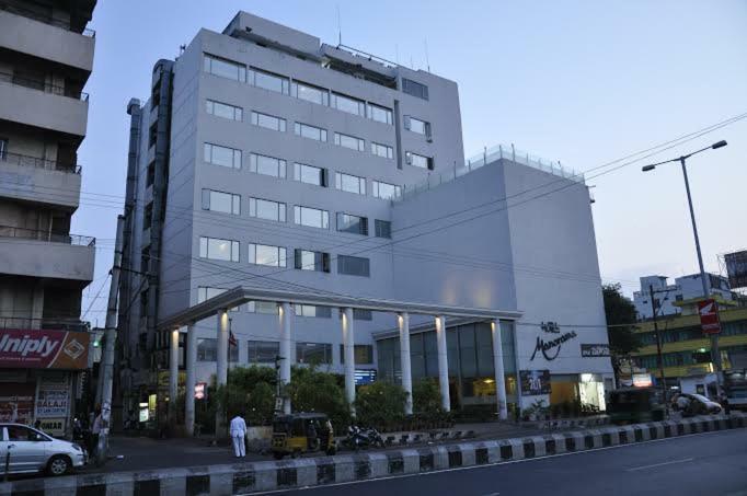 Vijayawāda Hotel Manorama מראה חיצוני תמונה